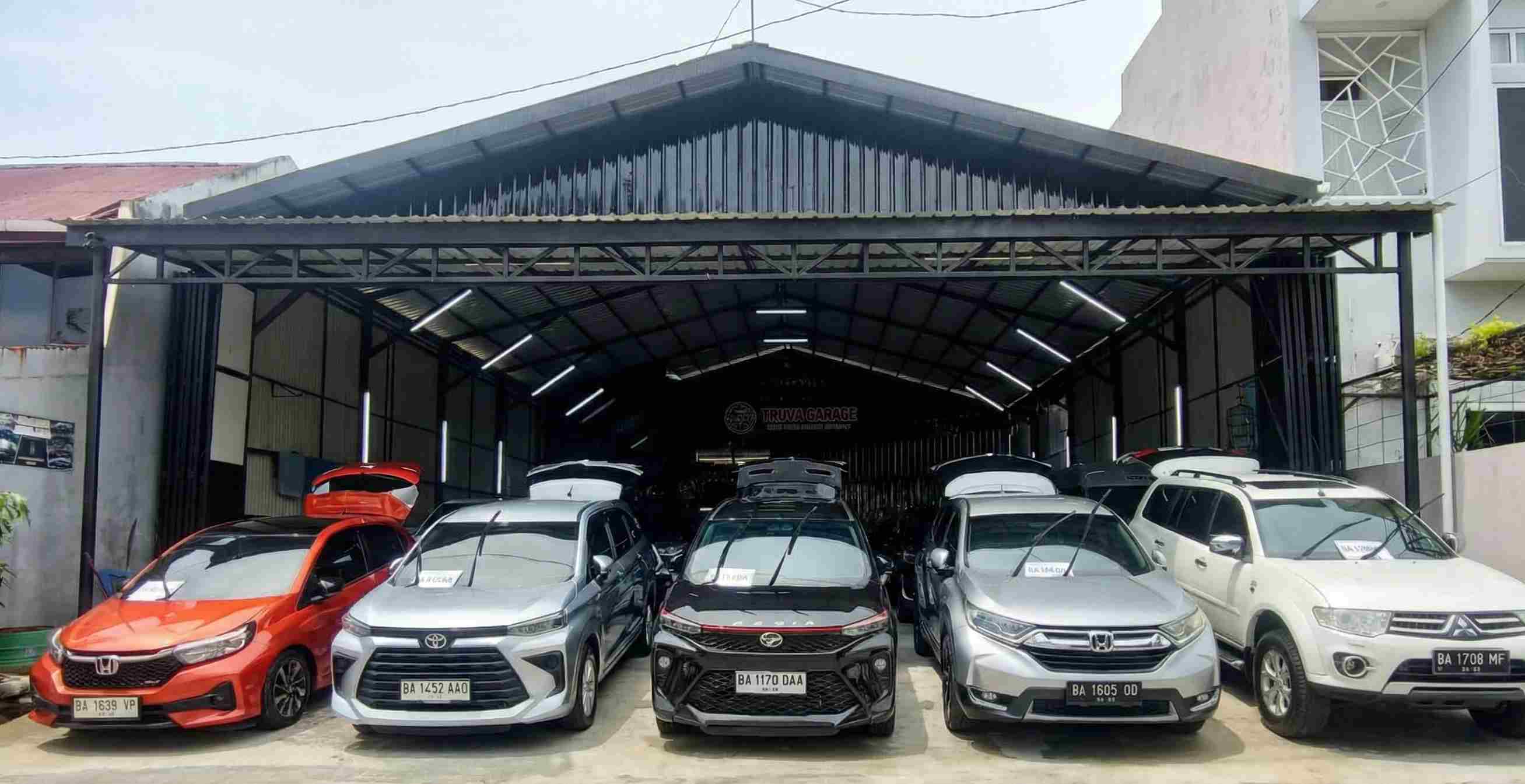 Showroom mobil bekas terpercaya di Padang Thawagarage